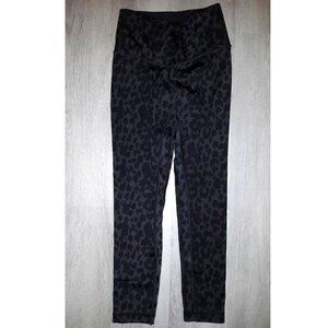 Victoria's Secret Dark Green Black Leopard Print Active Athletic Leggings Size 2